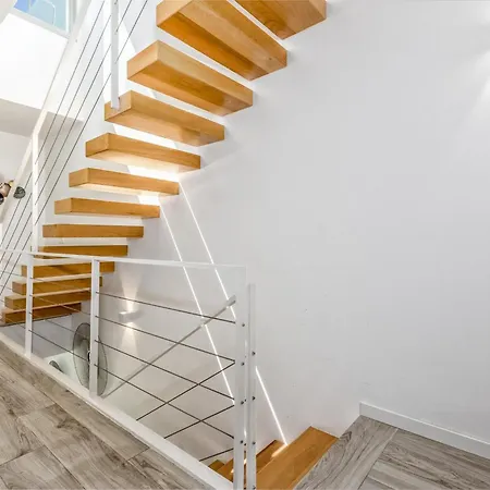 Дом отдыха Vivi Homes - Lima Pool, Sunny Terrace & *